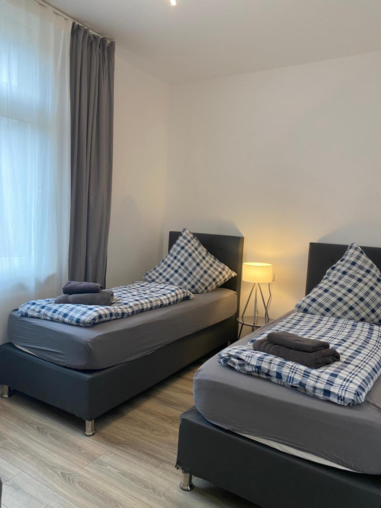 Apartments - Free Parking - Wifi - Kitchen Essen Exterior foto